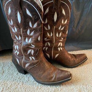 Ariat Brown and White Heeled Boots with Intricate Stitching